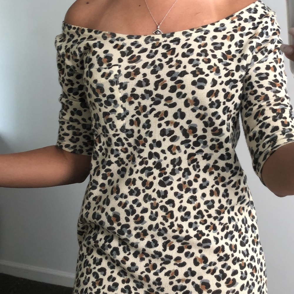 MINK PINK LEOPARD TOP